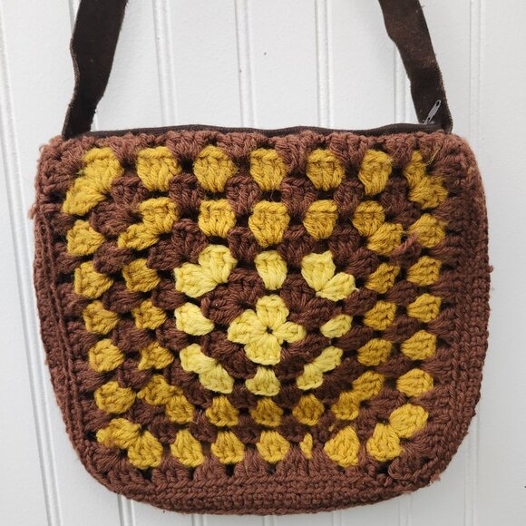 Vintage 1970's Handmade Brown & Yellow Crochet Purse with Leather Strap - Picture 2 of 16
